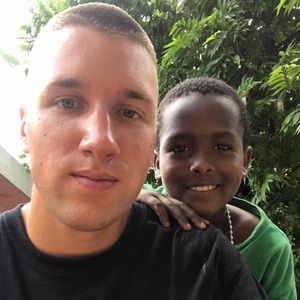 Meet your Posher, Bradley